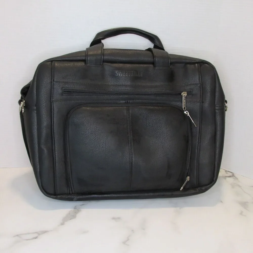 Sweetbriar Classic Laptop Case Black Vegan Leather